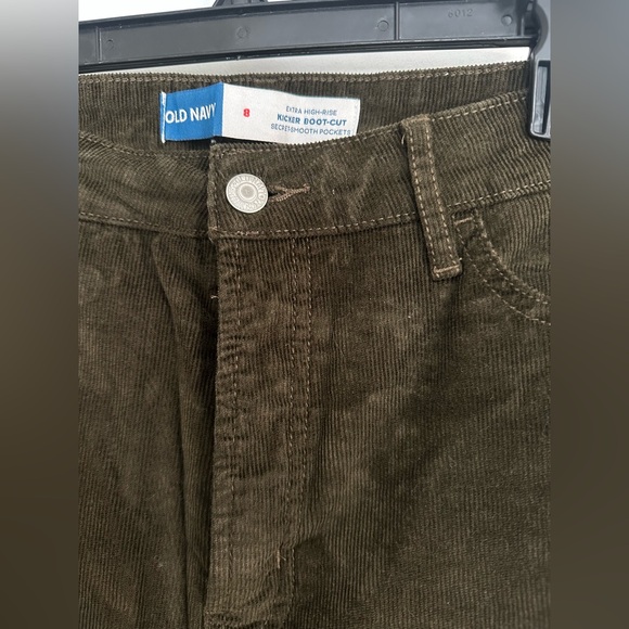 Old Navy women’s Dark Olive Corduroy Pants - Picture 2 of 3
